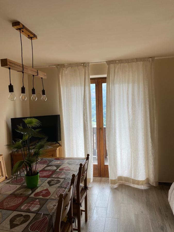 Ferienwohnung Mountain House The Deer Teser im Fleimtal Exterior foto